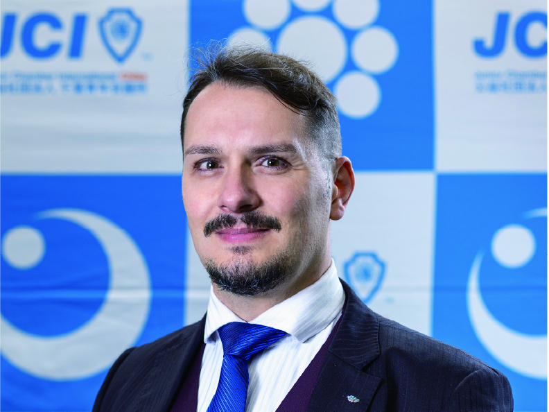 副理事長 ル・トルエル・ケヴィン